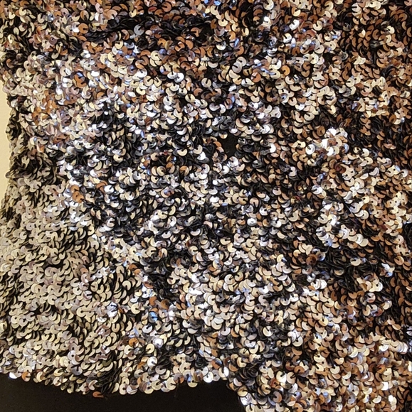 Sean Collection Sequin Top Size Small - Picture 10 of 11